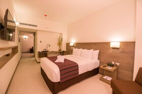 Best Western Plus Urban Larco Hotel