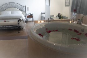 Daniel's Apart Hotel