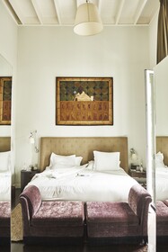 Hotel B