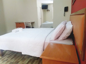 Hotel Diony's