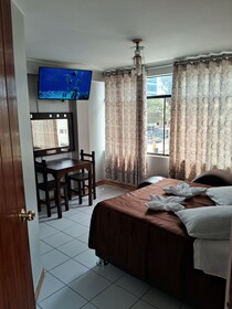 Hotel Las Artes Inn