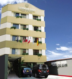 Leon De Oro