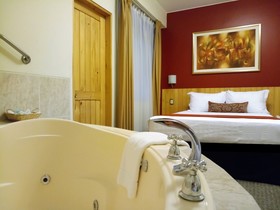 Qorianka Hotel