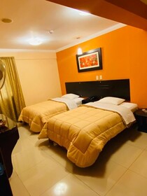 Royal Garden Hotel
