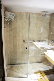 Sol de Oro Hotel & Suites