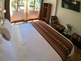 Machu Picchu Adventure House