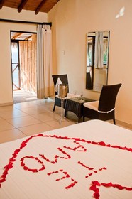 Grandmare Hotel & Bungalows