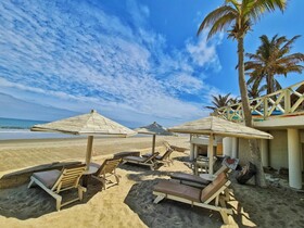 Máncora Beach Bungalows