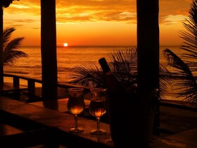 Máncora Beach Bungalows