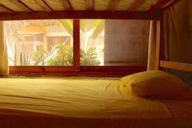 Palosanto Backpackers