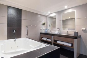 Crowne Plaza Lima