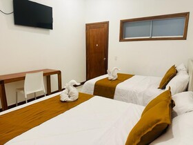 Hotel Overland