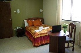 Hotel Oro Verde