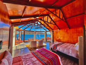 Uros Qhantany Lodge