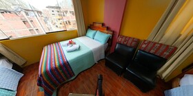 Yakumama Hotel