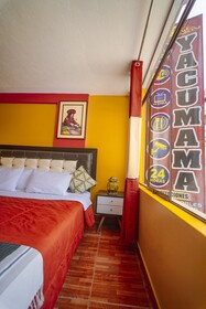 Yakumama Hotel