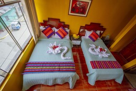 Yakumama Hotel