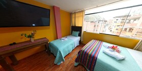Yakumama Hotel