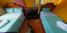 Yakumama Hotel