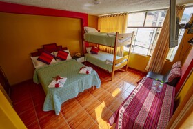 Yakumama Hotel