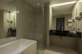 DoubleTree by Hilton Trujillo