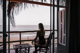 Baja Canoas Hotel