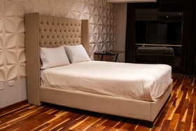 Hotel California Urubamba