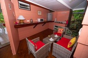 Bora Bora Holiday's Lodge