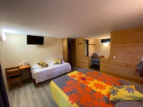 Bora Bora Holiday's Lodge