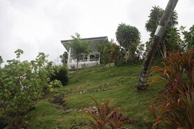 Apoomatai Bay Bungalow