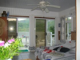 Apoomatai Bay Bungalow