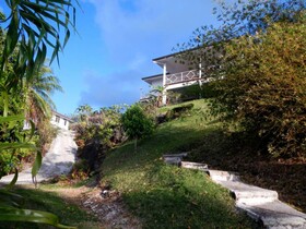 Apoomatai Bay Bungalow