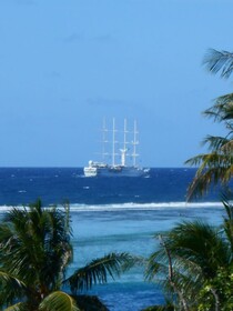 Apoomatai Bay Bungalow