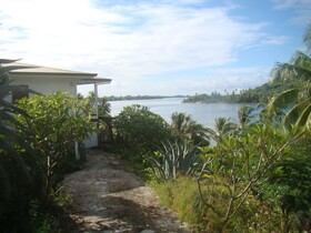 Apoomatai Bay Bungalow