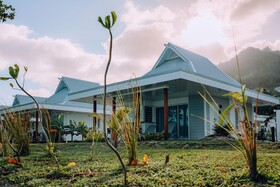 Niu Beach Hotel Moorea