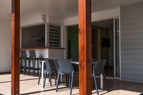 Niu Beach Hotel Moorea