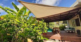 Moana Breeze Eco Lodge