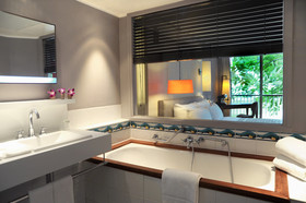 Tahiti Ia Ora Beach Resort - Managed by Sofitel