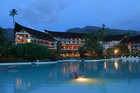 Tahiti Ia Ora Beach Resort - Managed by Sofitel