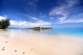 Tahiti Ia Ora Beach Resort - Managed by Sofitel