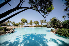 Tahiti Ia Ora Beach Resort - Managed by Sofitel