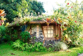 Vanira Lodge