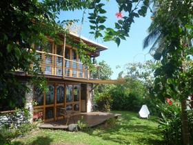 Vanira Lodge