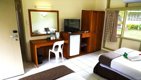Huon Gulf Hotel and Apartments