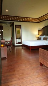 Club Agutaya Resort