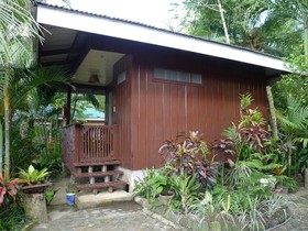 Elsa's Cottage & Restaurant