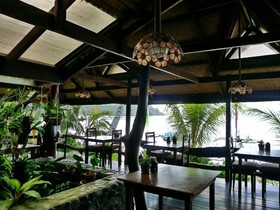 Elsa's Cottage & Restaurant