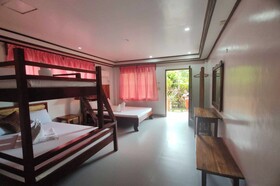 Summer Homes Beach Resort & Cottages