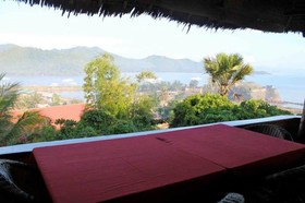 Casa Rosa Inn And Restaurant
