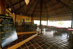 Casa Rosa Inn And Restaurant